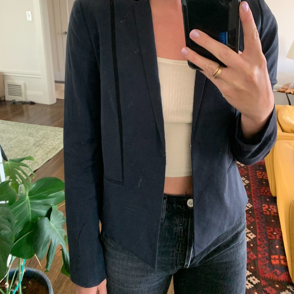Elie Tahari Blazer